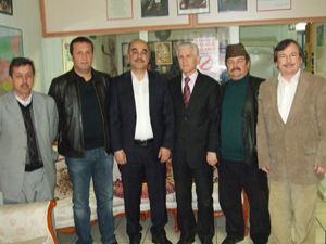 Kırım Türkleri başkanını seçti