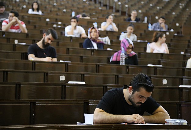 LYS Fen Bilimleri Sınavı başladı