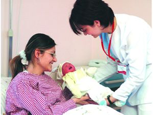 Emzirme anne ve çocuğu koruyor