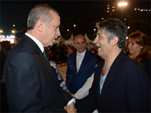 Erdoğan ünlü sanatçıyla sahur yaptı