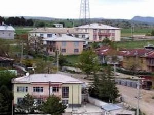 On kişiden ikisi aday!