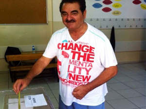 Öldü iddialarına bu fotoğrafla cevap verdi