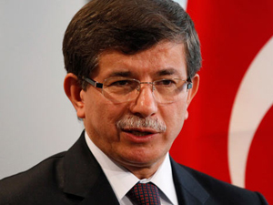 CNN Türk Davutoğlundan özür diledi