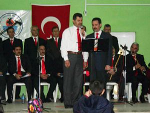 Bu da imamlar korosu!