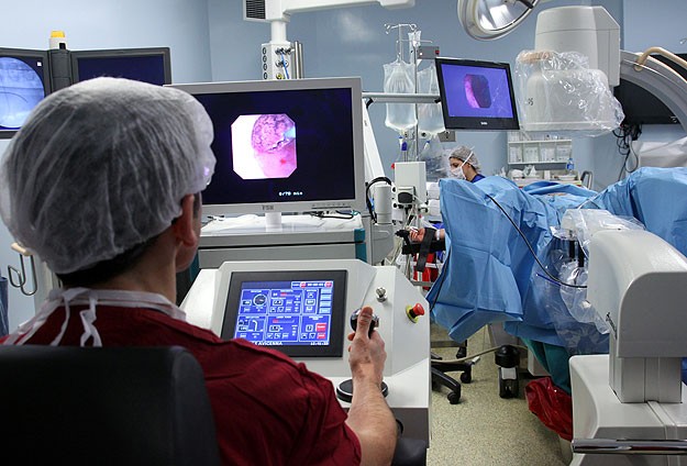 Dünya Türk robotunun peşinde