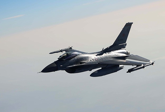 Türk F-16larına Suriye ve Yunanistandan taciz