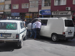 Yol verme kavgası kanlı bitti