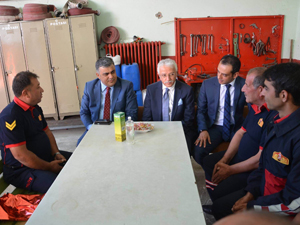 Ereğli’de bayramda mesaide olan görevlilere ziyaret