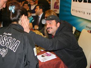 Kulesite hınca hınç doldu