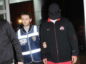 Basketbolculara uyuşturucu gözaltısı!