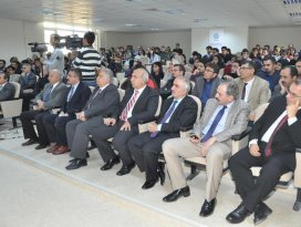 NEÜde Türkiye ekonomisi konuşuldu