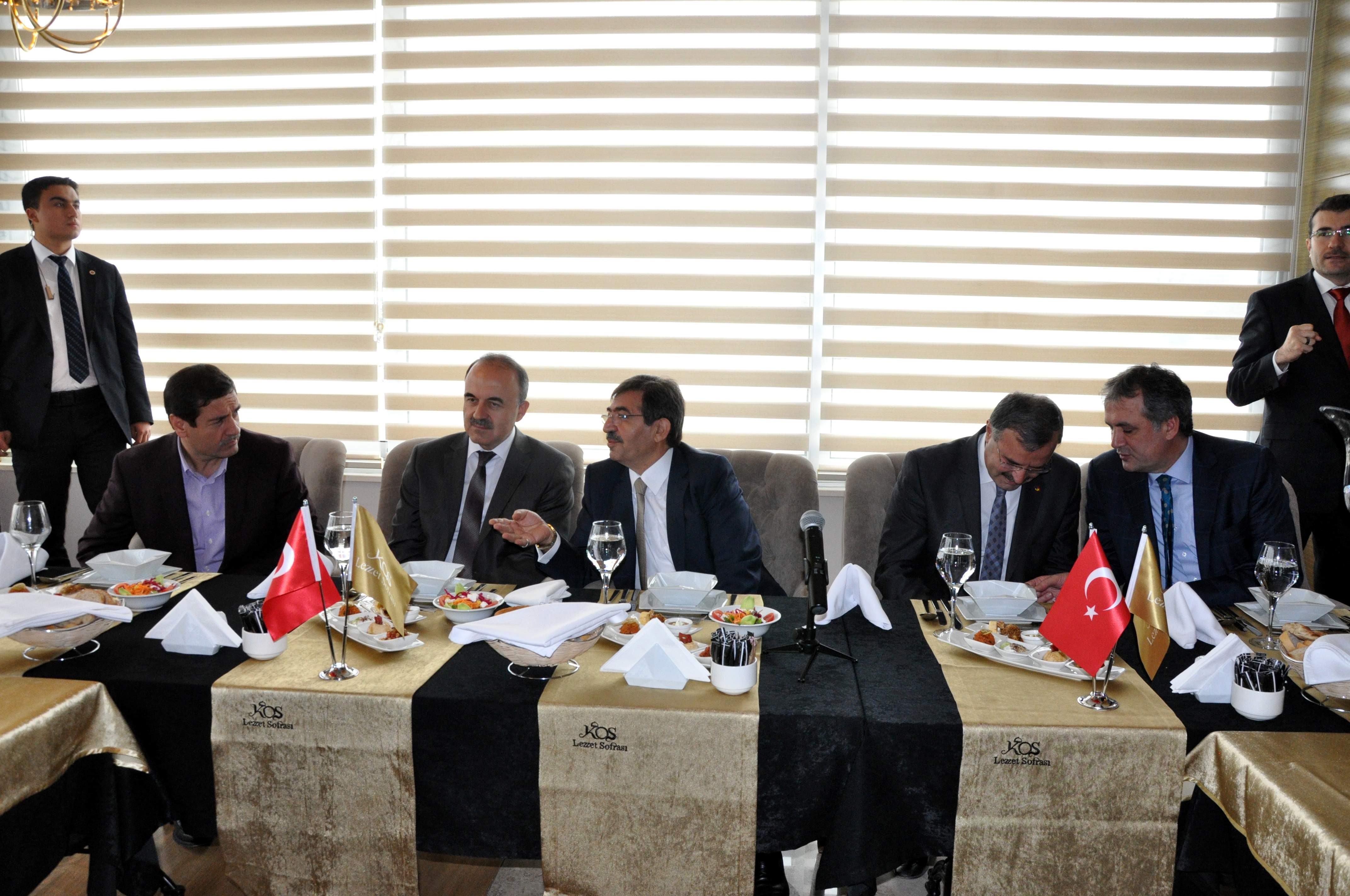 Çevre ve Şehircilik Bakanı Güllüce Konyada