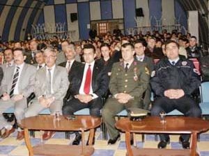 Altınekinli öğrenciler İstiklal Marşı için yarıştı