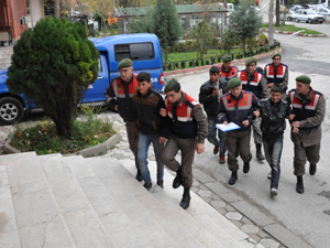 Hayvan hırsızlığı yapan dört kişi yakalandı