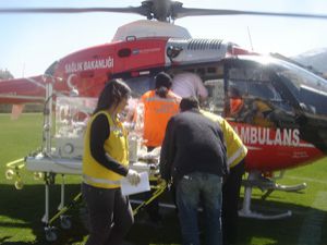 Bebeğin imdadına hava ambulansı yetişti