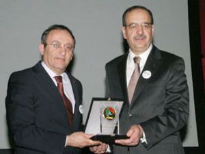 Büyükhelvacıgile büyük ödül