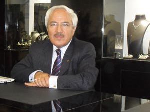 Özboyacı polisleri unutmadı