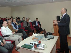 Çarpık ayaklara alçılı tedavi