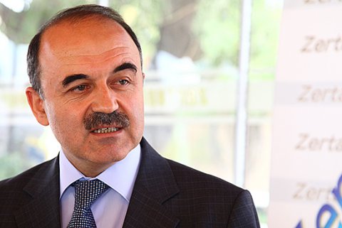 Vali Eroldan 10 Kasım mesajı