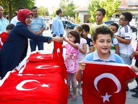 Meram’da ‘Bayrak As’ kampanyası