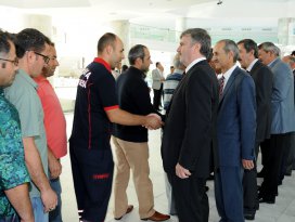 Başkan Akyürek Belediye personeliyle bayramlaştı