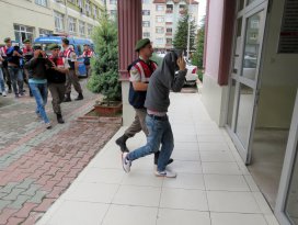Beyşehir’deki uyuşturucu operasyonunda 3 tutuklama