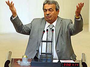 Genç yine yaptı yapacağını