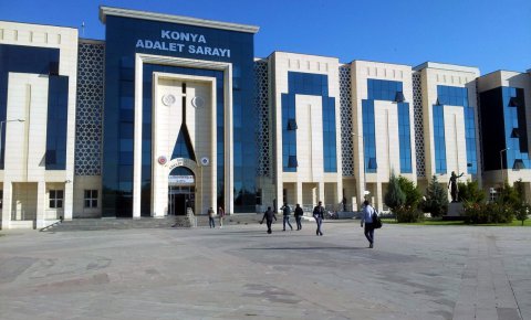 Konyada FETÖ davasında avukatlar yargılanmaya başlandı