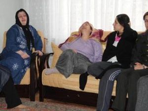 Şehitlerin evlerine ateş düştü