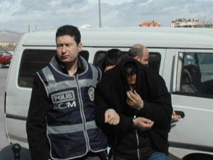 Konyada öğretmen neden gözaltına alındı?
