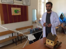 Matematik öğretmeni akıllı çamaşırlık yaptı