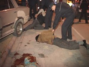 Polis aracına çarpınca...