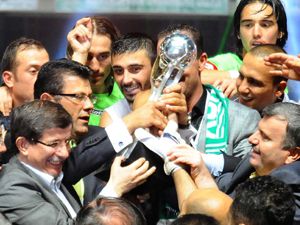 Akyürekten Konyaya anlamlı mesaj