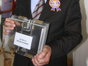 Konyalı mucit öğretmenden tam seçimlik sandık