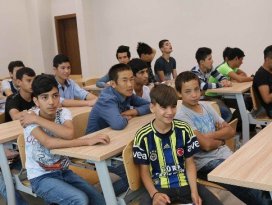 Savaş mağduru çocuklar, Türkçeyi KTO Karatay’da öğreniyor
