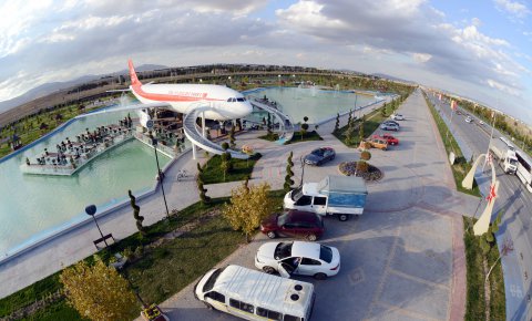 Uçak restoran Konyaya değer katıyor
