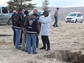 Öldürdükleri kişinin cesedini yakmışlar