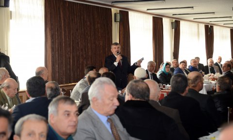 Başkan Akyürek muhtarlarla “Meram”ı konuştu