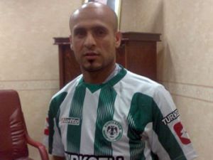 Konyaspor Iraklı milli futbolcuyla anlaştı