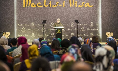 Konya’da Müslüman kadın ve İslamofobi konuşuldu