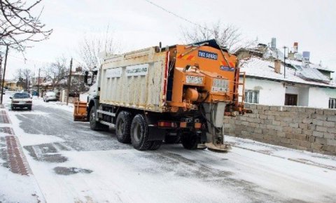 Meram’da ekipler seferber oldu