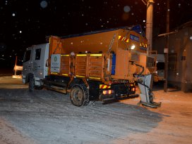 Meram Belediyesi gece kar alarmında