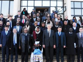 Afrika Büyükelçileri Konya Ticaret Borsası’nı ziyaret etti