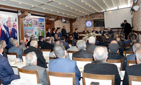 Akyürek, Karataydaki mahalle muhtarlarıyla buluştu