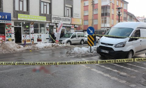 Konyada silahlı kavga! 1 ölü, 1 yaralı