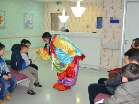 Medicana’dan çocuklara karne eğlencesi