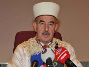 Bardakoğlu: Başörtüsü özgürlük sorunudur