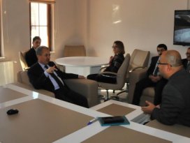 Başkan Akkaya’dan Sosyal Hizmet Merkezi’ne ziyaret