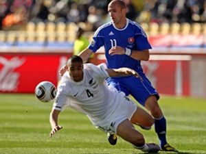 Yeni Zelanda 90+3te skoru eşitledi