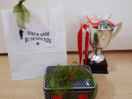 Minik yüreklerden asker ağabeylerine